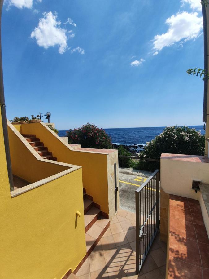 Yellowhouse Apartment Cala Gonone Exterior foto
