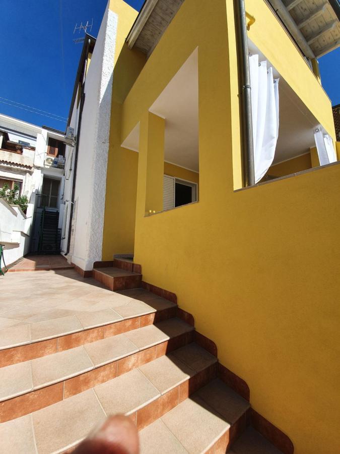 Yellowhouse Apartment Cala Gonone Exterior foto