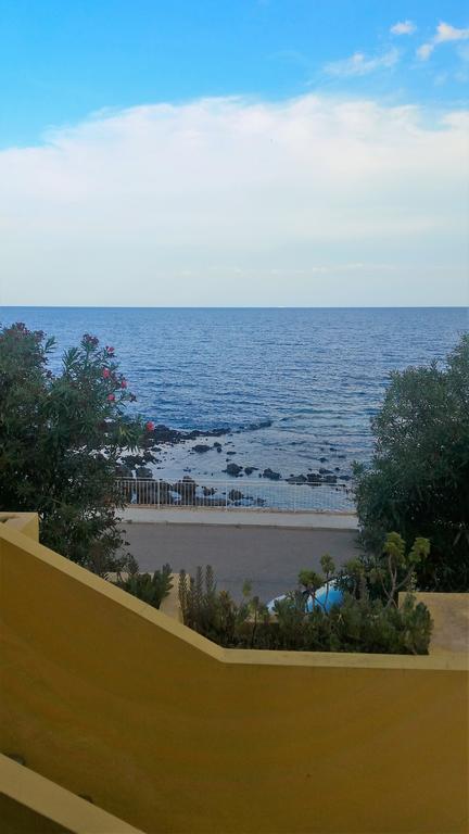 Yellowhouse Apartment Cala Gonone Exterior foto