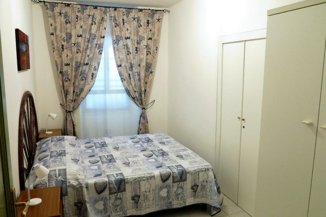 Yellowhouse Apartment Cala Gonone Exterior foto